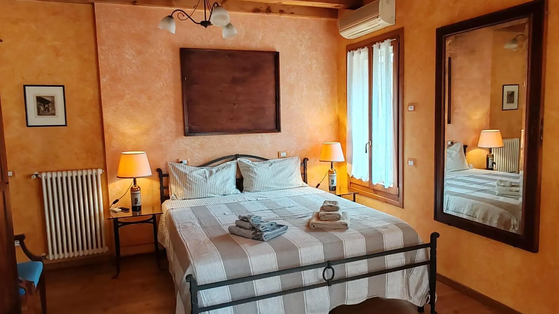 Casa Dei Cedri Otel Sommacampagna İtalya